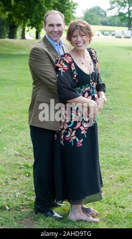 News Reader Kate Silverton und Ehemann Michael Reiher haben angekündigt, sie fällig sind im Oktober ein Baby zu haben. Stockfoto