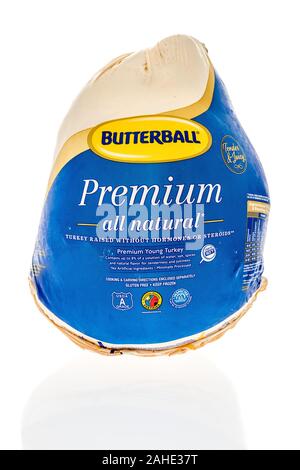 Winneconne, WI-24 November 2019: ein Paket von butterball Premium alle natürlichen Türkei auf einem isolierten Hintergrund Stockfoto