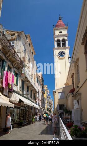 Kirche Saint-Spyridon in Der Griechischen Altstadt von Korfu Stockfoto