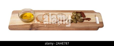 Brot mit Olivenöl Brot und Oliven Stockfoto