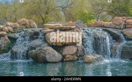 Wasser fallen an der Hymne in der Sonora Wüste, Maricopa County, Arizona, USA Stockfoto