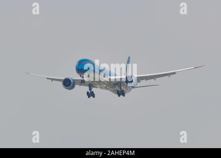 Saigon, Vietnam - Dec 21, 2019. VN-A873 Vietnam Airlines Boeing Dreamliner 787-10 Landung am Flughafen Tan Son Nhat (SGN). Stockfoto