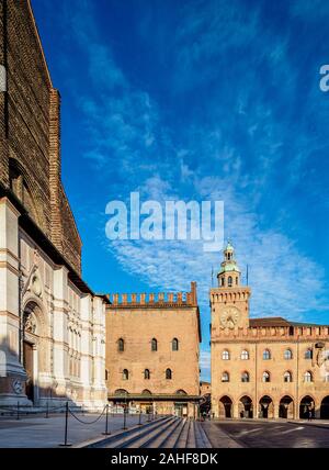 Palazzo d'Accursio, Piazza Maggiore, Bologna, Emilia-Romagna, Italien Stockfoto