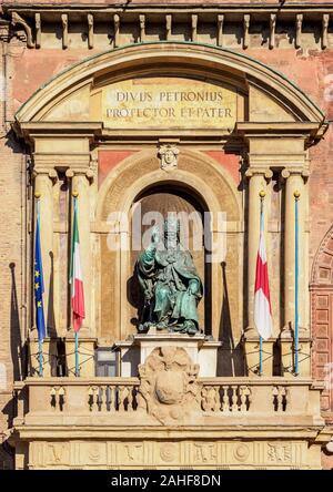 Palazzo d'Accursio, Detailansicht, Piazza Maggiore, Bologna, Emilia-Romagna, Italien Stockfoto