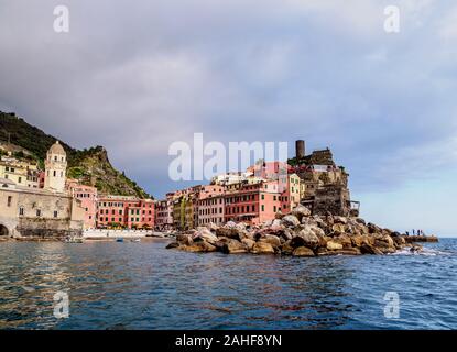 Vernazza, Cinque Terre, UNESCO-Weltkulturerbe, Ligurien, Italien Stockfoto
