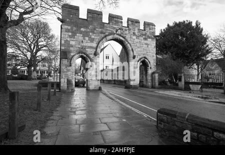 Priorat Arch in Lincoln, England, Großbritannien Stockfoto