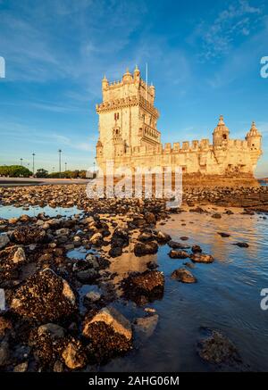 Belem Turm bei Sonnenuntergang, Lissabon, Portugal Stockfoto