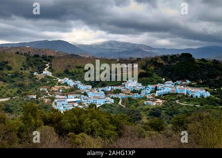 Das Dorf von Juzcar, Andalusien, Spanien, blau lackiert für Dreharbeiten ein Smurf Film Stockfoto