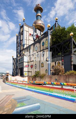 Müllverbrennungsanlage Spittelau, Fassade von Friedensreich Hundertwasser, Wien, Österreich, Europa, Stockfoto