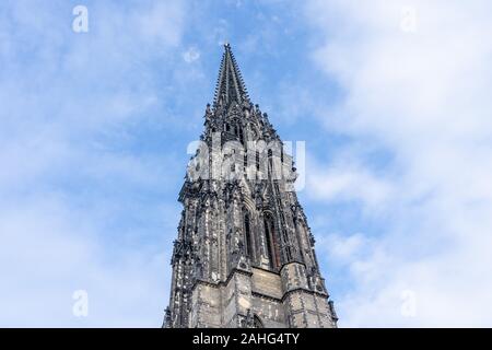 Neo-Gochic Stil St.-Nikolai-Kirche, die Kirche von St. Nicolas in Hamburg, Deutschland Stockfoto