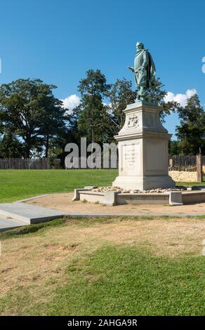 Jamestown, Virginia - 2. September 2019: Statue zum Gedenken an Kapitän John Smith in der Jamestown in Virginia Stockfoto