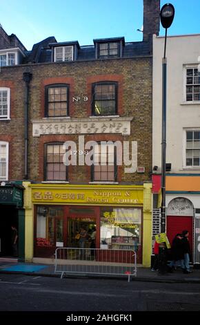 AJAXNETPHOTO. 2007. LONDON, ENGLAND. - Georgische GOLD-NR. 9 Wardour Street; DER AUSTAUSCH & BULLION BÜRO, einem denkmalgeschützten georgianischen Gebäude. Foto: Jonathan Eastland/AJAX REF: M 873010 498 Stockfoto