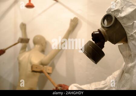 Mannequin wird an der Nuklearen Bunker Museum in Prag, Tschechien (Tschechische Republik) - eine alte sowjetische Bunker für Zivilisten aus dem Kalten Krieg. Stockfoto