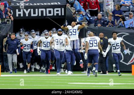 Houston, Texas, USA. 29 Dez, 2019. Die Tennessee Titans geben Sie das Feld vor der NFL regular season Spiel zwischen den Houston Texans und die Tennessee Titans an NRG Stadion in Houston, TX am 29. Dezember 2019. Credit: Erik Williams/ZUMA Draht/Alamy leben Nachrichten Stockfoto