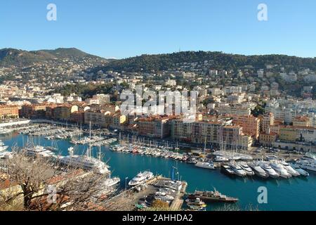 Überblick über den Hafen von Nizza Stockfoto