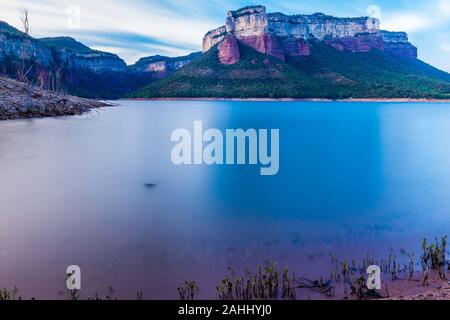 Sonnenuntergang am Stausee Sau Stockfoto