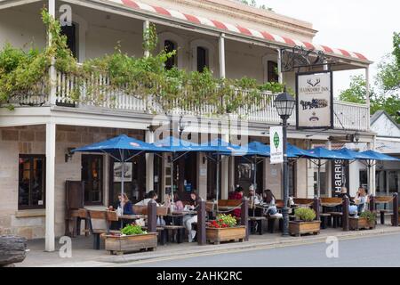 Das Grand Mercure Mount Lofty House Inn, Hahndorf, einer kleinen Stadt, deutscher Herkunft, mit Gebäuden im deutschen Stil, in der Nähe von Adelaide, Adelaide, South Australia Stockfoto