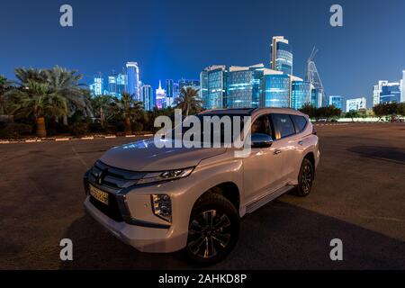 Weißes Mitsubishi Montero Sport 2020 Stockfoto