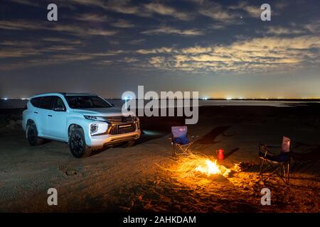 Weißes Mitsubishi Montero Sport 2020 Stockfoto