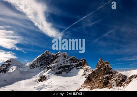 Berg Winter Landschaft in der Schweiz, die Sphinx Informationsstelle in der Schweiz. Stockfoto