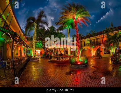 Weihnachten Licht decorationed Anzeige im Brick Yard Plaza in Venedig Florida Stockfoto