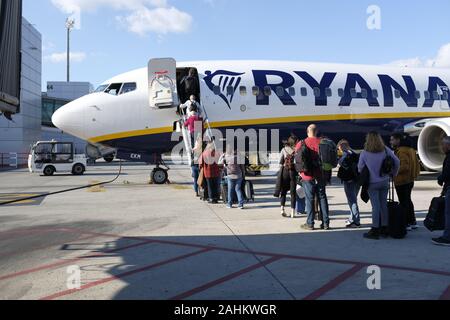 An Bord eines Ryan Air-Fluges Stockfoto