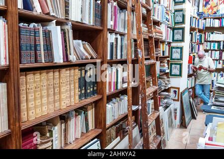 Valencia Spanien Hispanic, Ciutat Vella, Altstadt, historisches Viertel, Carrer de Sant Ferran, El Asilo del Libro, das Buch Asyl, Buchladen Bücher, innen, s Stockfoto