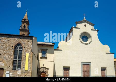 Florenz, Italien - Juni 5, 2019: die Basilika di Santo Spirito (Basilika des Heiligen Geistes) ist eine Kirche mit Blick auf den Marktplatz mit dem gleichen Namen. Die int Stockfoto