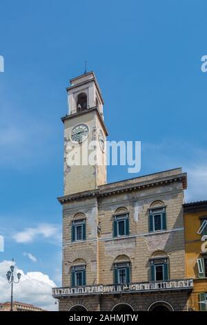 Pisa, Italien - Juni 6, 2019: der Palazzo Pretorio ist ein Regierungsgebäude des mittelalterlichen Ursprung. Es war der Sitz des Gouverneurs. Im Jahr 1785 wurde ad Stockfoto