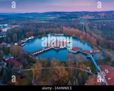 Europa Ungarn Heviz Thermalsee Badesee helathcare. Thermalsee von Heviz. Stockfoto