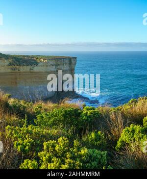 Berühmte Insel arch bei Sonnenaufgang, Great Ocean Road in Victoria, Australien Stockfoto