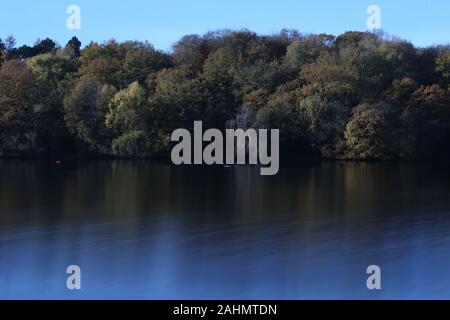 Blick über Blackroot Pool, Sutton Coldfield, Großbritannien Stockfoto