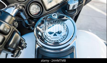 Harley Davidson Logo auf Tankdeckel Motorrad Stockfoto