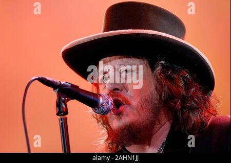 Verona Italien 09/07/2007: Zucchero Fornaciari im Konzert während der musikalischen Ereignis 'Festivalbar 2007". Stockfoto