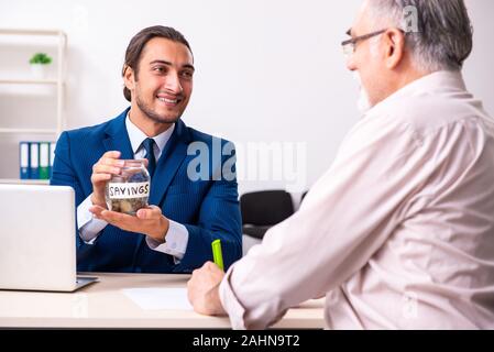 Der Finanzberater, Pensionierung, alter Mann Stockfoto