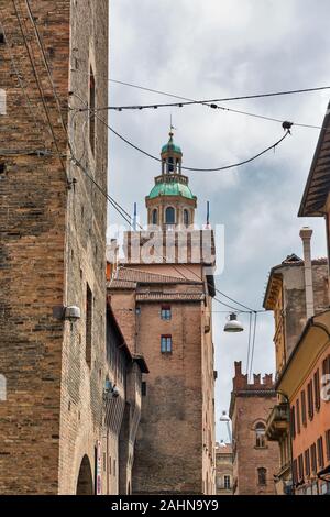 Accursio Schloss oder Rathaus Fassade in Bologna, Italien. Stockfoto