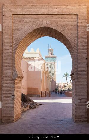 Koutoubia Moschee ist die grösste Moschee in Marrakesch, Marokko. Es wird auch durch einige andere Namen, wie Jami' al-Kutubiyya, Koutoubia, Kutubiya bekannt Stockfoto