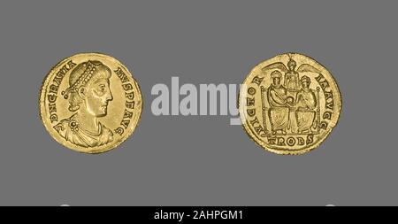 Antike römische. Solidus (Münze) porträtiert Kaiser Gratian. 375 AD - 378 AD. Trier. Gold Stockfoto