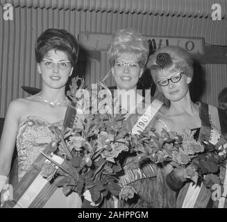 Miss Bril Wahl 1963. Jenny de Knegt aus Amsterdam ist ein Gewinner Datum 30. Mai 1963 Ort Amsterdam, Noord-Holland Stockfoto