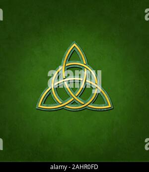 Celtic Trinity Knot oder Triquetra gegen grüner Hintergrund Stockfoto