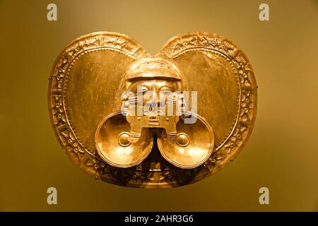 Ein gold Calima Artefakt auf Anzeige im Museo del Oro (Gold Museum), Bogota, Kolumbien Stockfoto