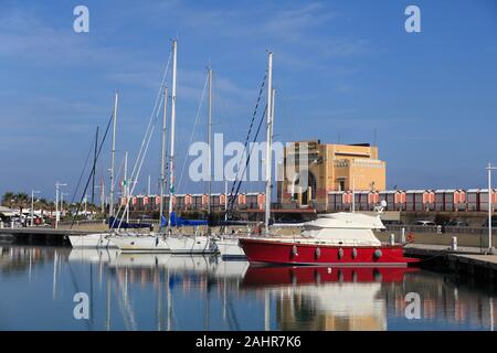 Hafen, Marina, Porto Maurizio, Imperia, Ligurien, Italienische Riviera, Italien, Europa Stockfoto