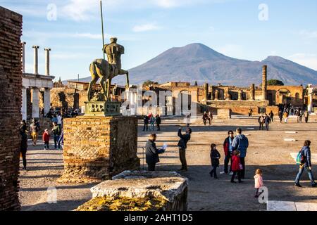 Centaur Statue im Forum, Pompeji, Vesuv, Italien Stockfoto