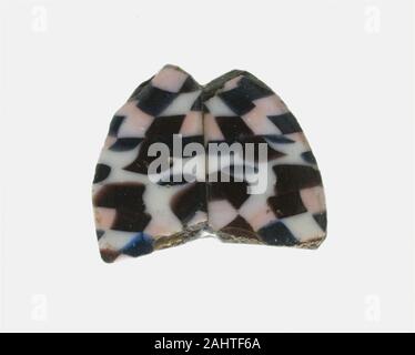 Antike römische. Fragment eines symmetrischen Dekoreinlage. 100 BC - 100 AD. Italien. Glas, mosaik glas Technik Stockfoto