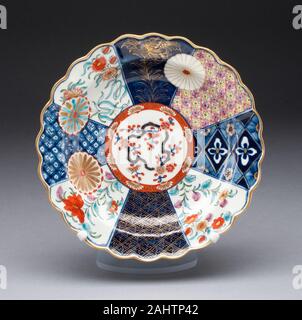 Royal Worcester Porzellan Firma (Hersteller). Platte. 1765 - 1775. Worcester. Weiche Hartporzellan, mehrfarbigen Emaillen und Vergoldung Stockfoto