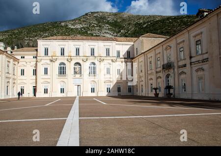 Der Komplex des Belvedere in San Leucio, mit Bourbonen Royal Mansion und Seidenfabrik, Weltkulturerbe der Unesco in Caserta, Italien Stockfoto