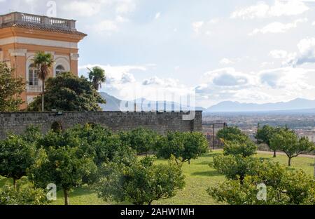 Der Komplex des Belvedere in San Leucio, mit Bourbonen Royal Mansion und Seidenfabrik, Weltkulturerbe der Unesco in Caserta, Italien Stockfoto