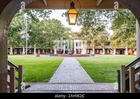 Gebäude in der historischen Altstadt Pentagon Barracks in Baton Rouge, Louisiana Stockfoto