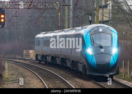 Trans Pennine Express Zug. Hitachi Klasse 800 Azuma. Stockfoto