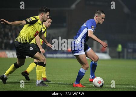 HARTLEPOOL, ENGLAND - am 1. Januar Ryan Donaldson von Hartlepool United in Aktion während der Vanarama nationalen Liga Match zwischen Hartlepool United und Harrogate Stadt im Victoria Park, Hartlepool am Mittwoch, den 1. Januar 2020. (Credit: Mark Fletcher | Kredit: MI Nachrichten & Sport/Alamy leben Nachrichten Stockfoto